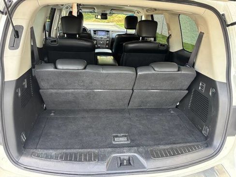 Used 2017 INFINITI QX80 4WD image 12