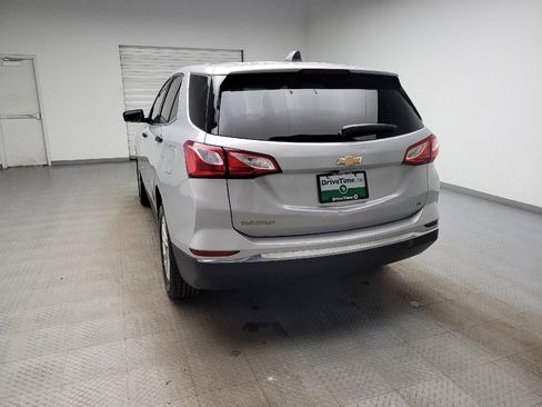Used 2019 Chevrolet Equinox LT image 6