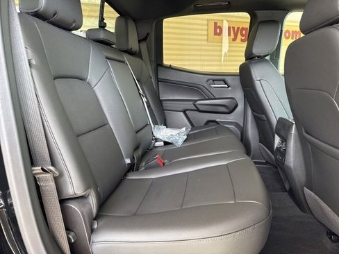 New 2025 GMC Canyon Elevation w/ Convenience Package image 25