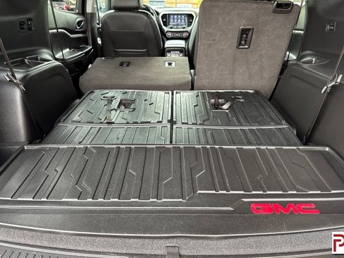Certified 2023 GMC Acadia SLT AWD/4WD image 17
