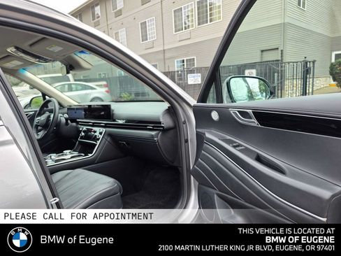 Used 2025 Genesis GV80 2.5T Standard AWD/4WD image 10