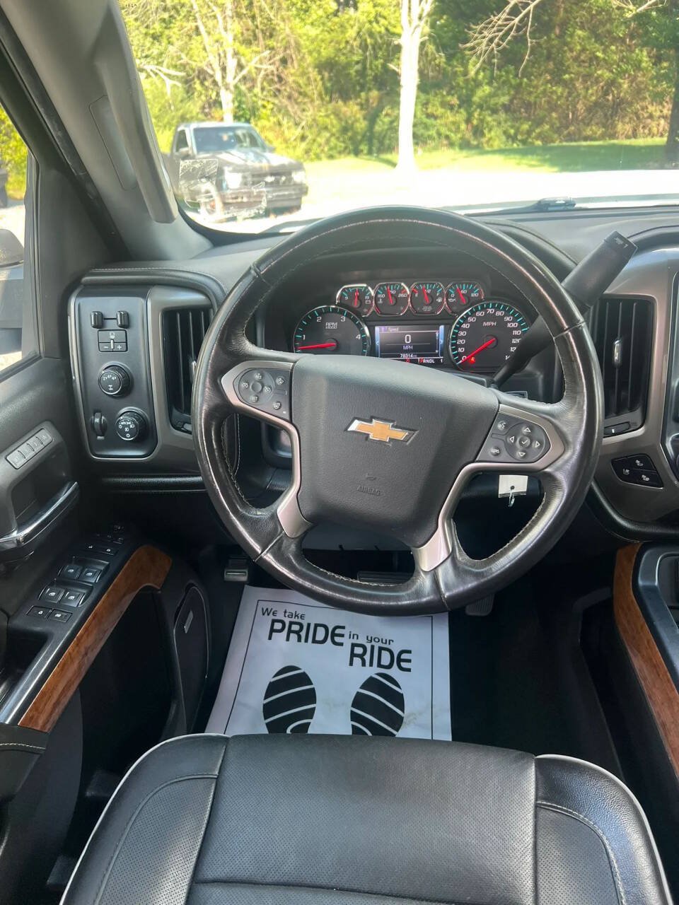 Used 2017 Chevrolet Silverado 2500 High Country w/ Duramax Plus Package AWD/4WD image 16