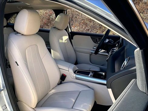 Used 2026 Mercedes-Benz GLA 250 4MATIC image 7