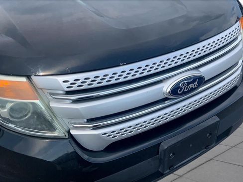 Used 2014 Ford Explorer XLT AWD/4WD image 29