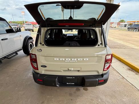 New 2025 Ford Bronco Sport Outer Banks w/ Outer Banks Tech Package+ image 33