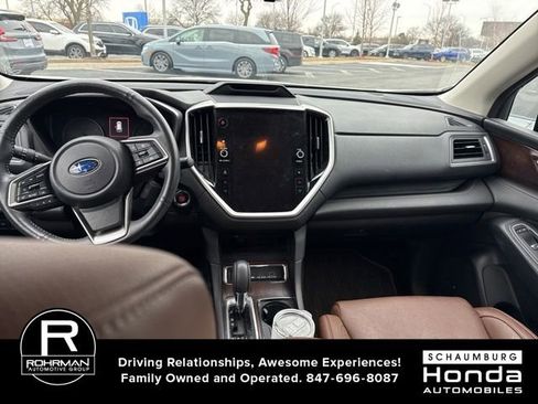 Used 2023 Subaru Ascent Touring image 8