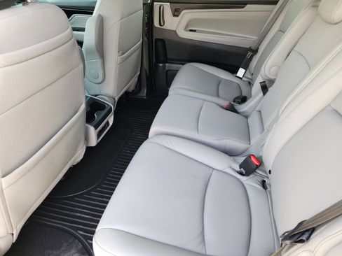 Certified 2024 Honda Odyssey Touring image 30