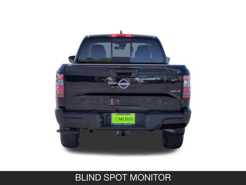 New 2026 Nissan Frontier SV w/ Tow Package AWD/4WD image 9