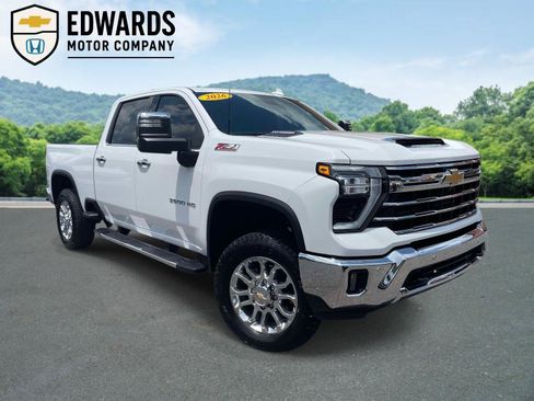 Used 2025 Chevrolet Silverado 3500 LTZ w/ LTZ Plus Package AWD/4WD image 1