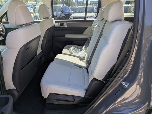 New 2026 Hyundai Santa Fe SE image 12