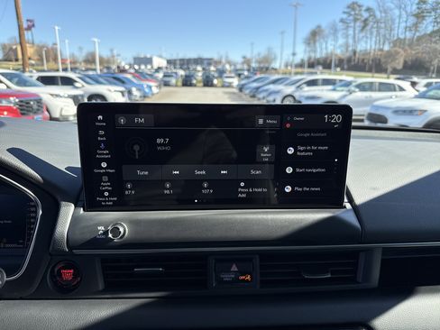 New 2026 Honda Pilot Touring image 25