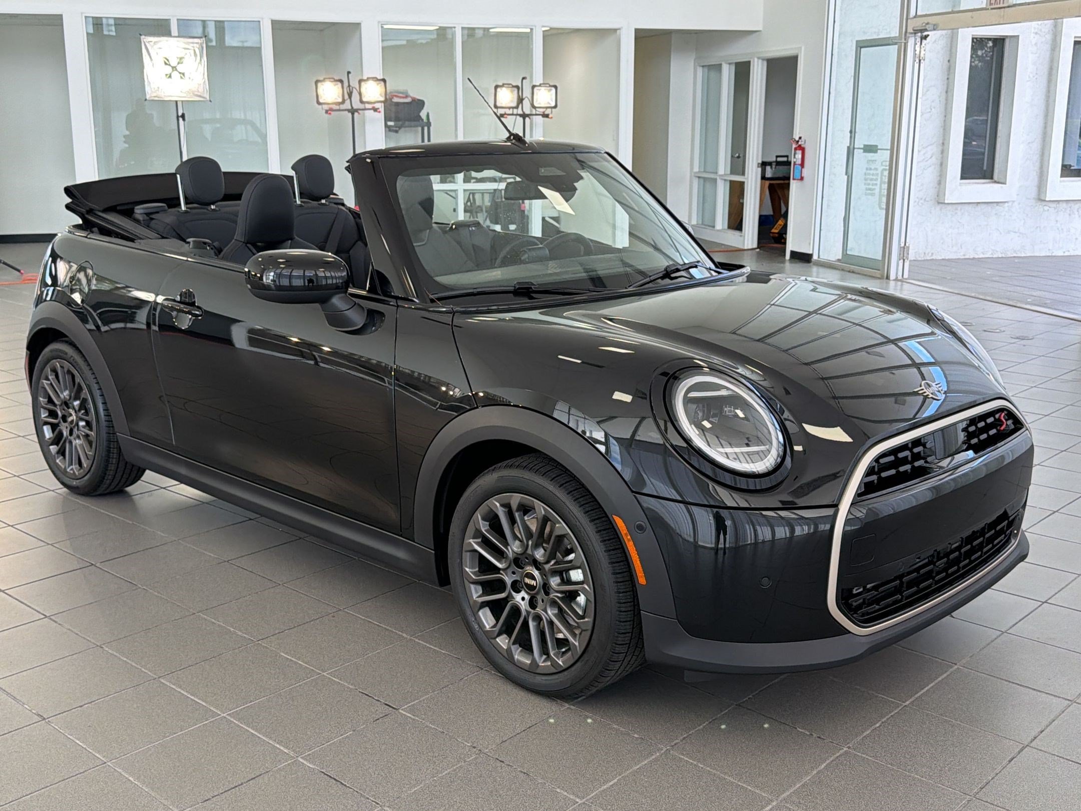 New 2026 MINI Cooper S FWD image 7