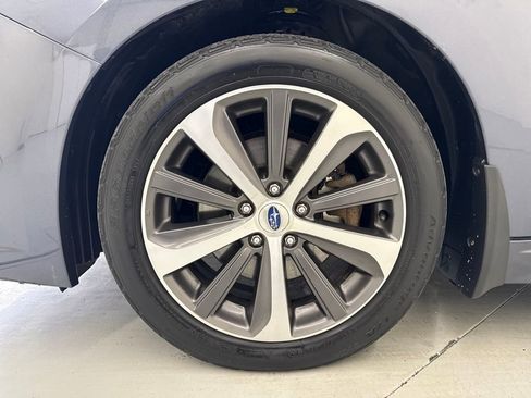 Used 2017 Subaru Legacy 3.6R Limited image 9