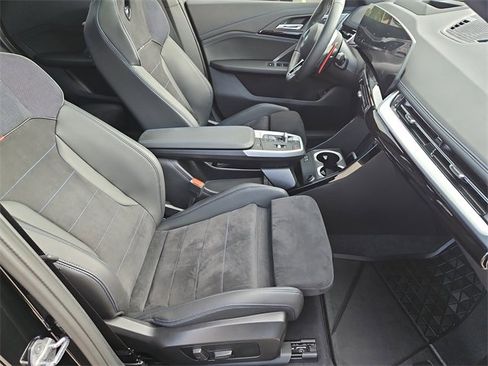 Used 2024 BMW X1 M35i w/ Premium Package image 18