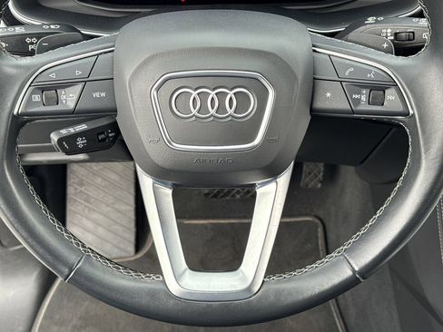 Used 2025 Audi Q7 3.0T Premium Plus AWD/4WD image 11