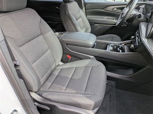 New 2026 Chevrolet Traverse LT w/ Driver Confidence Package image 29