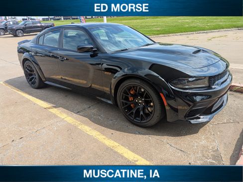 Used 2023 Dodge Charger Scat Pack RWD image 2