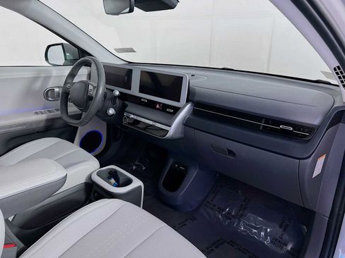 Certified 2023 Hyundai Ioniq 5 SEL w/ Cargo Package image 28