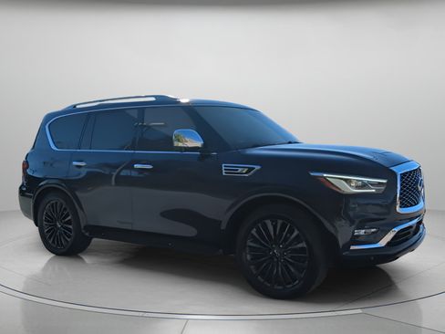 Used 2022 INFINITI QX80 Sensory w/ Cargo Package image 35