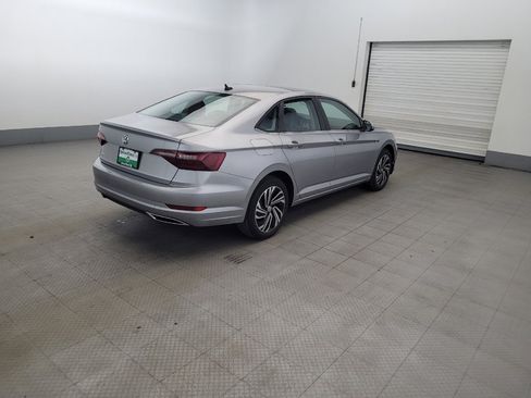 Used 2020 Volkswagen Jetta SEL Premium FWD image 9