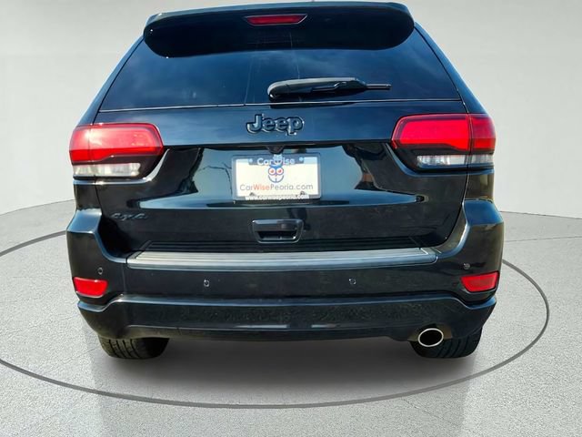 Used 2019 Jeep Grand Cherokee Altitude AWD/4WD image 3