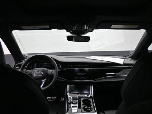 New 2026 Audi SQ8 Premium Plus AWD/4WD image 10
