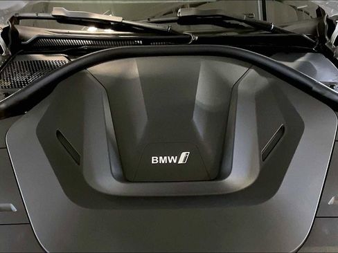 New 2025 BMW i4 eDrive40 w/ Premium Package image 16
