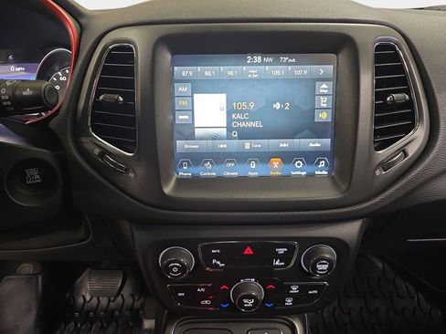 Used 2018 Jeep Compass Trailhawk w/ Leather Interior Group image 22