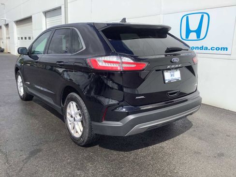Used 2024 Ford Edge SEL AWD/4WD image 4