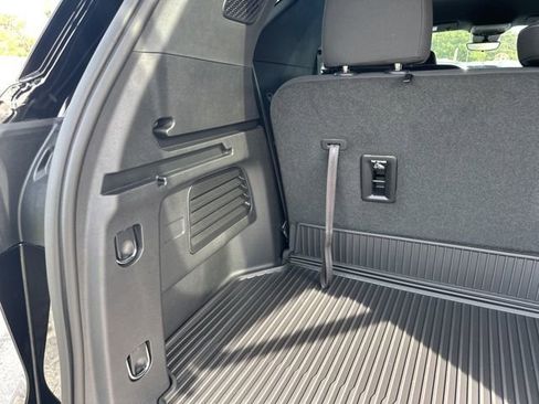 New 2026 Chevrolet Traverse LT w/ Midnight/Sport Edition image 51