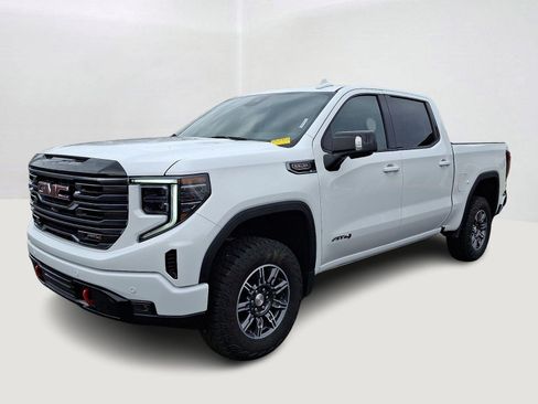 Used 2025 GMC Sierra 1500 AT4 AWD/4WD image 3