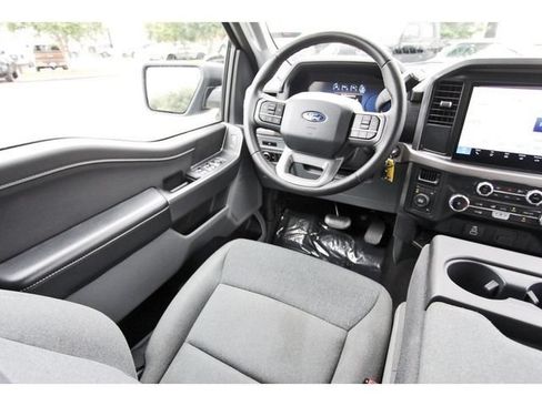 Used 2025 Ford F150 XLT w/ Equipment Group 301A Standard AWD/4WD image 7