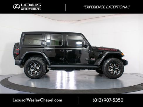 Used 2019 Jeep Wrangler Unlimited Rubicon AWD/4WD image 4