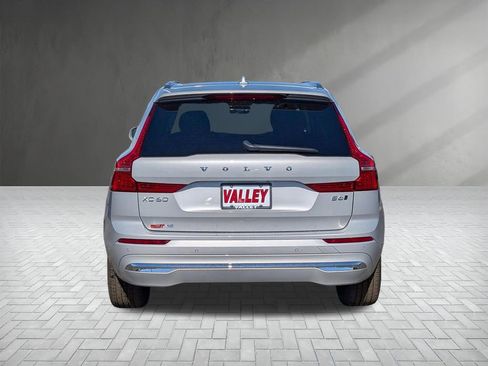 Used 2023 Volvo XC60 B6 Ultimate w/ Climate Package image 10