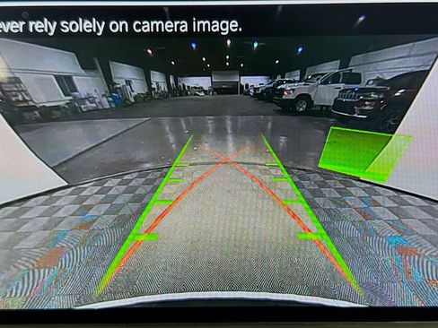 Used 2022 BMW X5 sDrive40i w/ Premium Package image 18