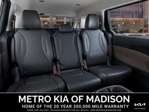 New 2026 Kia Carnival EX FWD image 16