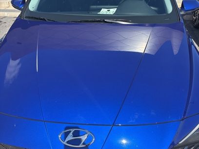 Used 2023 Hyundai Elantra Limited w/ Winter Weather Package