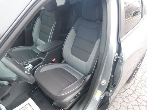 Used 2026 Chevrolet TrailBlazer LT w/ Convenience Package image 6