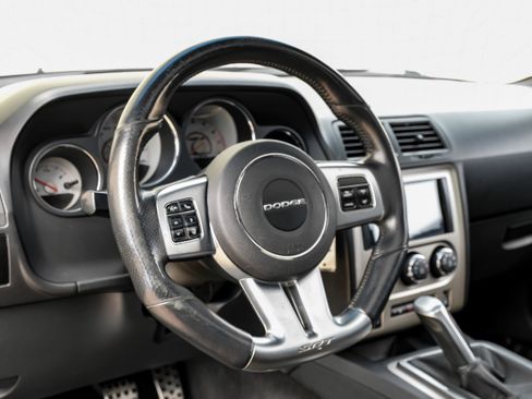 Used 2012 Dodge Challenger SRT8 RWD image 13