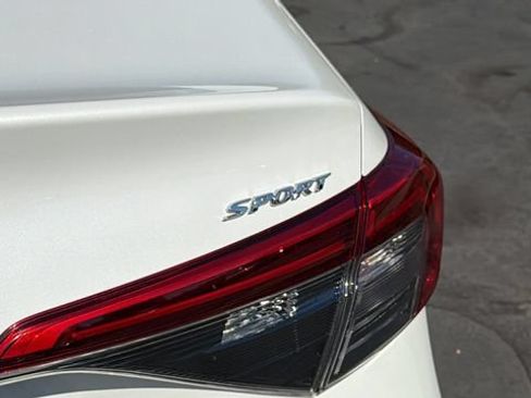 Used 2024 Honda Civic Sport image 11
