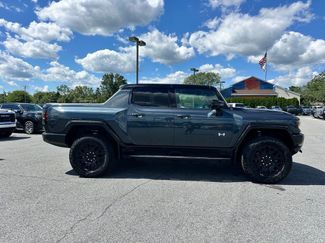 New 2026 GMC Hummer EV 4x4 Crew Cab w/ LPO, Sport Package video 3