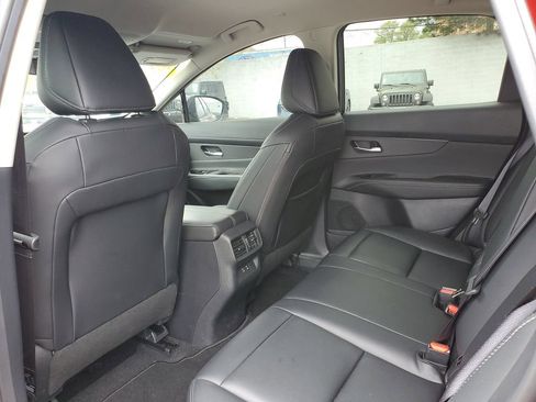 Used 2025 Nissan Murano SV w/ Cargo Package AWD/4WD image 11