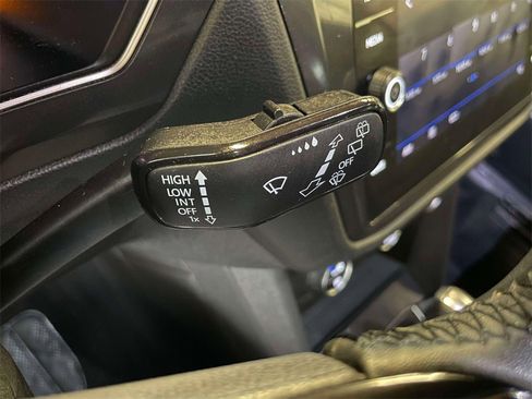 Used 2022 Volkswagen Taos S image 26