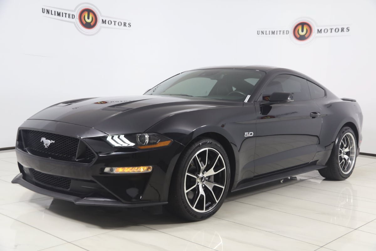 Used 2019 Ford Mustang GT Premium w/ Equipment Group 401A RWD image 5