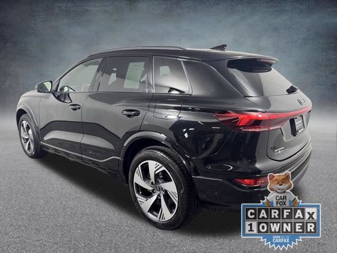 Used 2025 Audi Q6 e-tron Premium Plus w/ Premium Plus AWD/4WD image 4