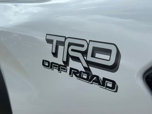Used 2024 Toyota Tacoma TRD Off-Road AWD/4WD image 14