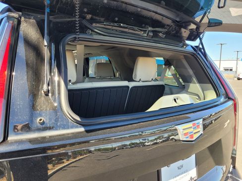 Certified 2024 Cadillac Escalade Sport Platinum w/ Heavy-Duty Trailer Package AWD/4WD image 27
