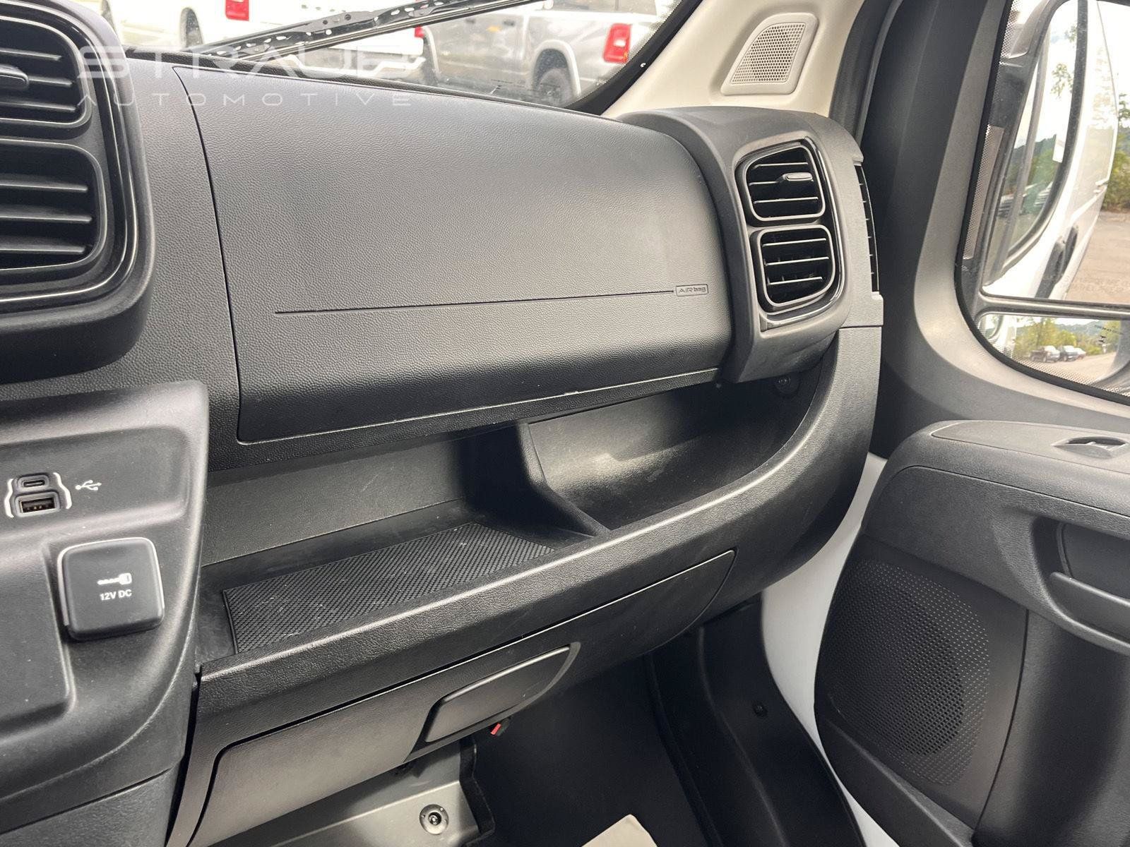 Used 2025 RAM ProMaster 3500 w/ Convenience Group FWD image 10