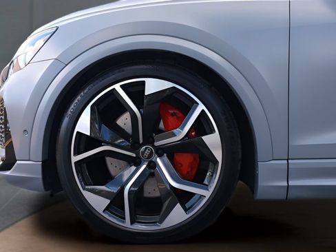 Used 2024 Audi RS Q8 AWD/4WD image 8