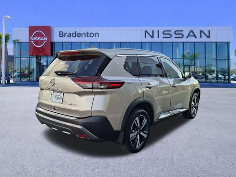 Certified 2022 Nissan Rogue SL w/ SL Premium Package image 5